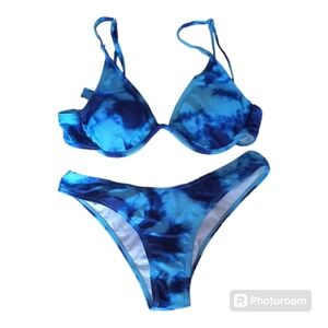 Blue tie-dye 2 pc swimsuit